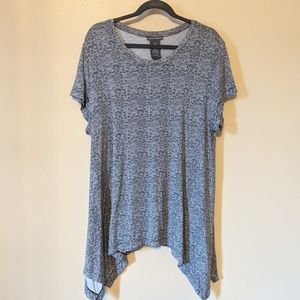 Chelsea & Theodore Black & White Top XXL